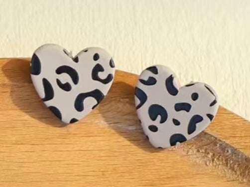 White and Black Hearts Earrings